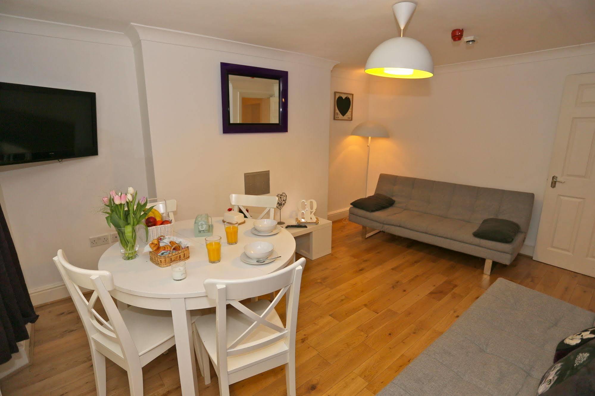 Short Lets In - Angel Apartamento *